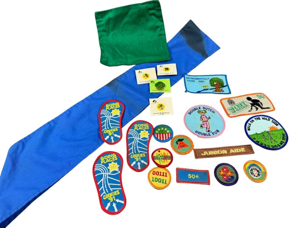 Collection Of Vintage 1990s Girl Scouts Patches